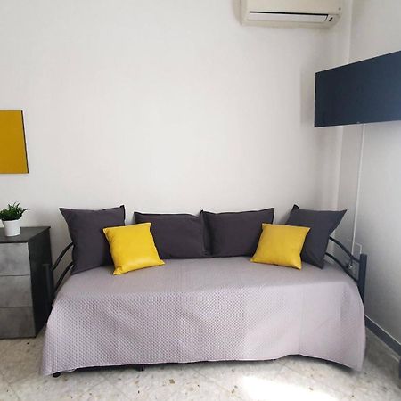 Limited Edition Guesthouse Bari Luaran gambar